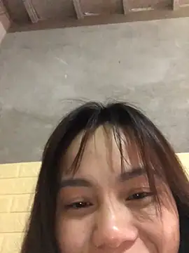 Trangbabylove online show from April 2, 3:24 am