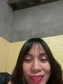 Trangbabylove online show from April 4, 10:22 am