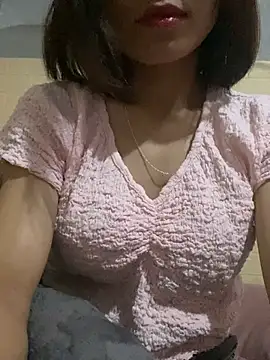Trangbabylove online show from May 25, 1:38 am