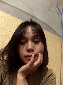 Trangbabylove online show from December 1, 12:17 pm