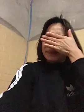 Trangbabylove online show from January 16, 11:09 pm