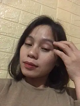 Trangbabylove online show from December 17, 3:39 pm