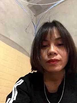 Trangbabylove online show from January 16, 7:12 am