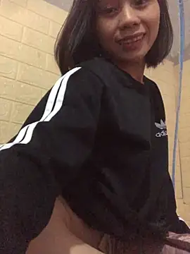 Trangbabylove online show from November 28, 12:44 am