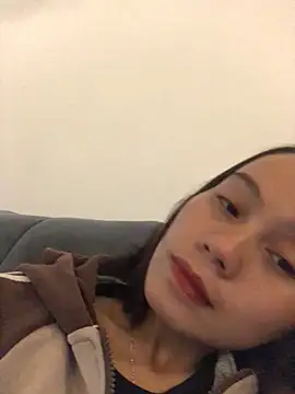 Trangbabylove online show from December 21, 12:51 pm