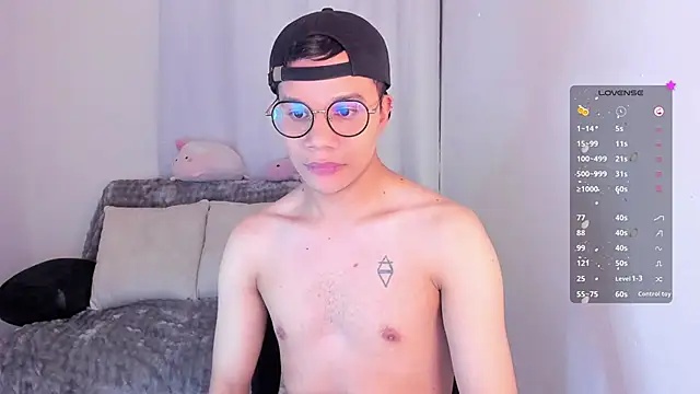 MarcoKostov online show from December 14, 8:36 pm