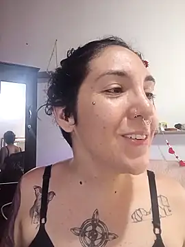 Melinerd online show from April 1, 6:05 pm