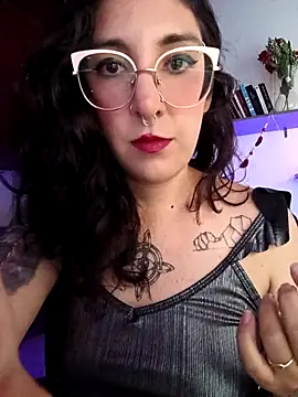 Melinerd online show from March 25, 5:56 pm