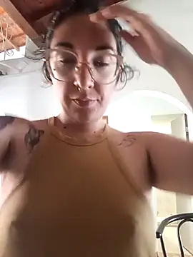 Melinerd online show from April 13, 6:01 pm