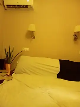 cleopatravodos online show from December 15, 7:20 pm