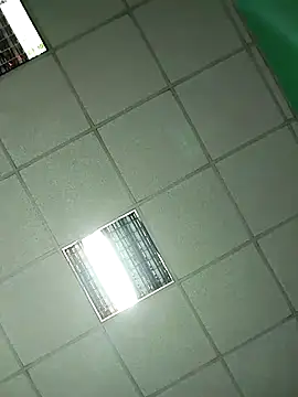 Snapshot of platone09 chatting on December 15, 2:23 pm platone09 online show from December 15, 2:23 pm