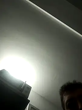 platone09 online show from March 12, 10:36 pm