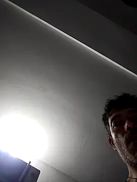 platone09 online show from April 15, 8:53 pm