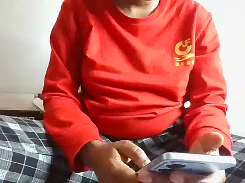 Snapshot of Naughtybadgal chatting on January 14, 9:13 am Naughtybadgal online show from January 14, 9:13 am