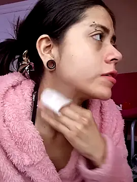 VelvetNovaa online show from December 3, 1:54 pm