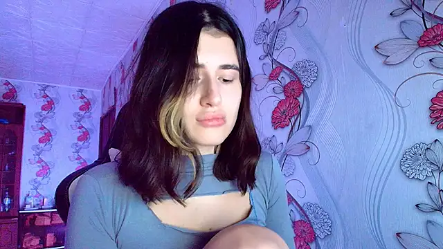 KristinaScott online show from January 15, 3:04 pm