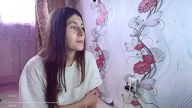 KristinaScott online show from November 29, 8:36 am