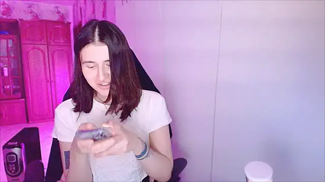 KristinaScott online show from February 10, 3:11 pm