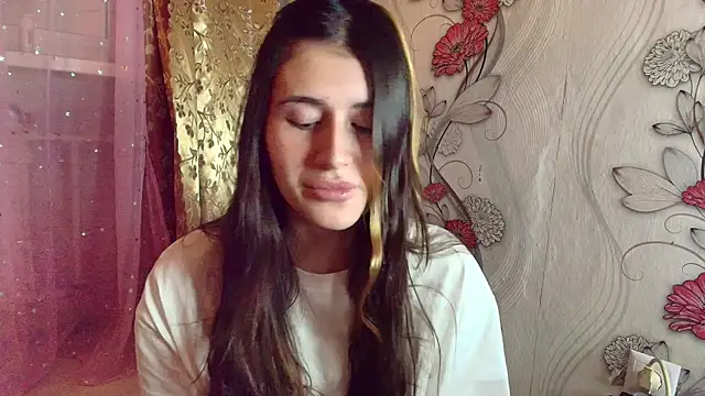 KristinaScott online show from November 30, 3:46 pm