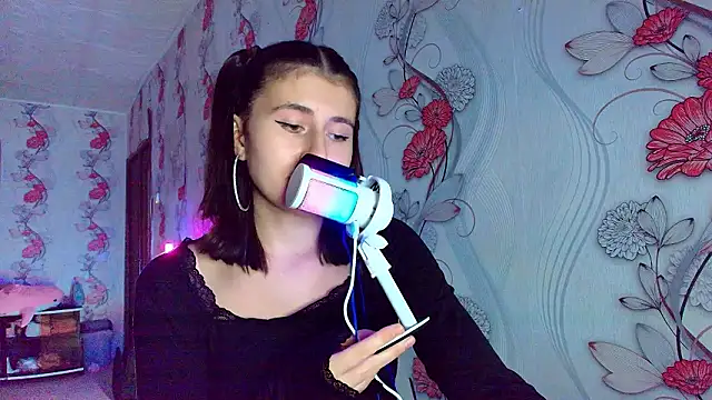 KristinaScott online show from January 16, 4:11 pm