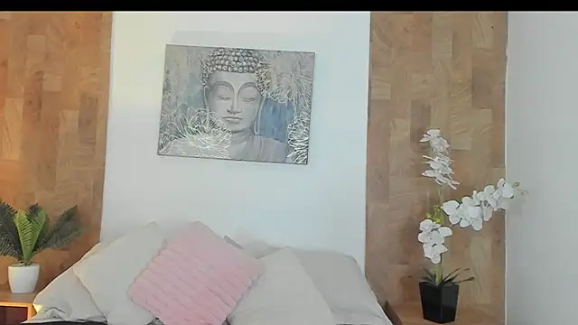 Chris Varden online show from March 31, 7:05 pm