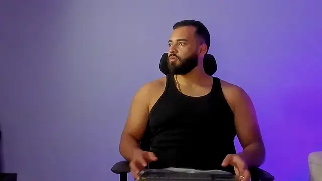 Chris Varden online show from December 22, 7:14 pm