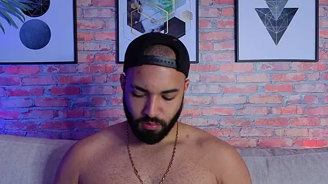 Chris Varden online show from April 22, 4:25 pm