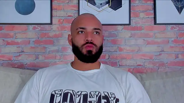 Chris Varden online show from March 16, 8:22 pm