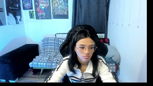 Candy  Girll18 online show from February 19, 11:23 pm