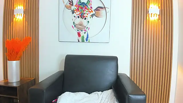 Emily Frostt online show from April 10, 11:39 am