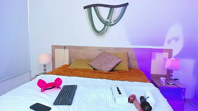 Emily Frostt online show from February 27, 12:27 pm