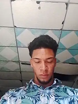 Snapshot of Rich_Boy_Activ chatting on November 17, 1:26 pm Rich Boy Activ online show from November 17, 1:26 pm