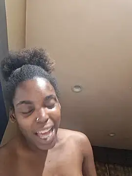 Luvbug90 online show from January 16, 5:22 am