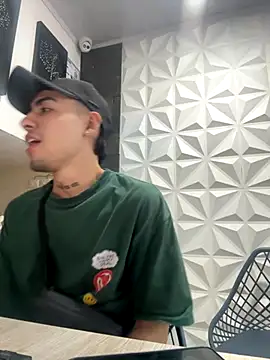 Snapshot of AROMERCURY chatting on November 18, 3:04 pm AROMERCURY online show from November 18, 3:04 pm