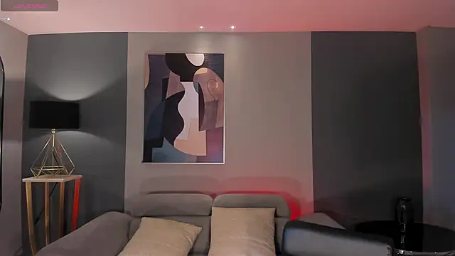 HaileyRoss  online show from March 12, 11:47 am