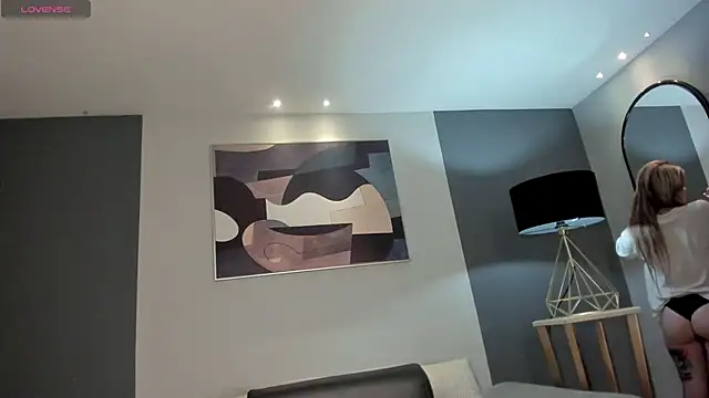 CarlaBrunni online show from December 21, 11:23 am