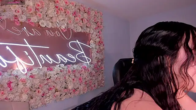 ZaraKafruni online show from April 7, 4:25 am