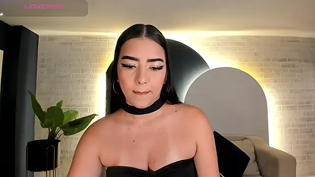 SophieLanne online show from December 14, 4:08 am