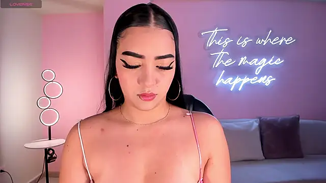 SophieLanne online show from February 24, 4:46 am