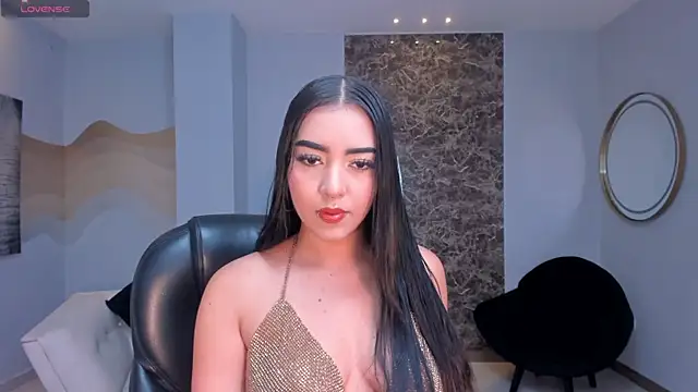 SophieLanne online show from December 18, 4:06 am