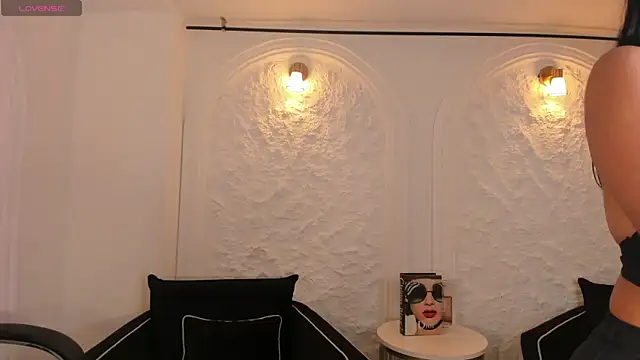 SophieLanne online show from January 13, 4:27 am