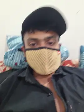 Snapshot of syndyc1 chatting on January 16, 11:25 am syndyc1 online show from January 16, 11:25 am