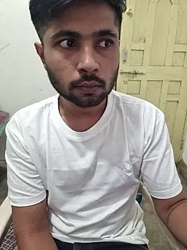 Snapshot of syndyc1 chatting on December 1, 5:03 pm syndyc1 online show from December 1, 5:03 pm