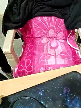 Snapshot of syndyc1 chatting on November 22, 2:27 pm syndyc1 online show from November 22, 2:27 pm