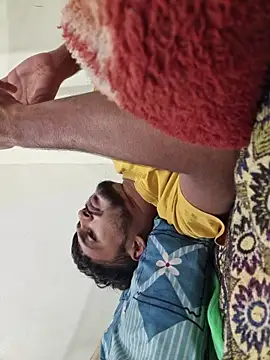 Snapshot of syndyc1 chatting on January 6, 5:28 pm syndyc1 online show from January 6, 5:28 pm