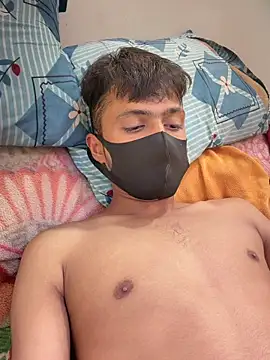 Snapshot of syndyc1 chatting on February 10, 6:29 pm syndyc1 online show from February 10, 6:29 pm