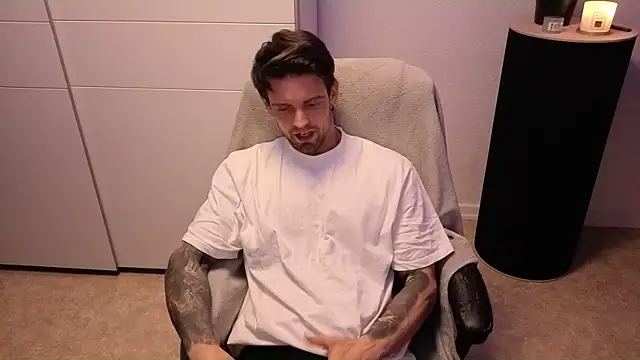 Mystery Mark online show from November 28, 8:53 pm