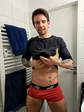 Mystery Mark online show from February 21, 8:44 pm