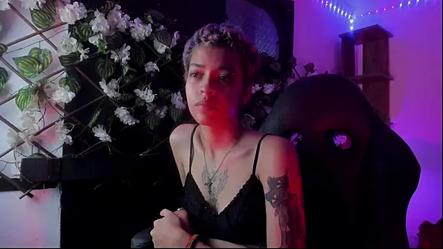 Anny Kiitty online show from January 7, 4:17 am