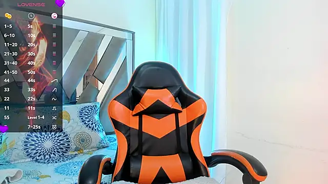 anisha zambrano online show from February 3, 1:16 pm